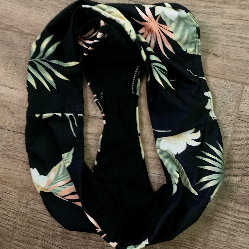 NWOT Billabong High Waisted Bikini Bottoms Size Small - Picture 3 of 4